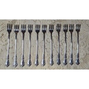 Oneida Kennett Square Cocktail Forks Set of 12 Stainless Distinction Deluxe